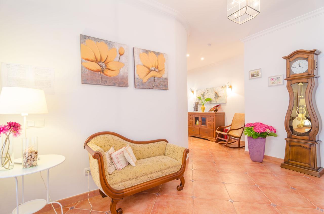 Ses Covetes Villa Petra  Bagian luar foto