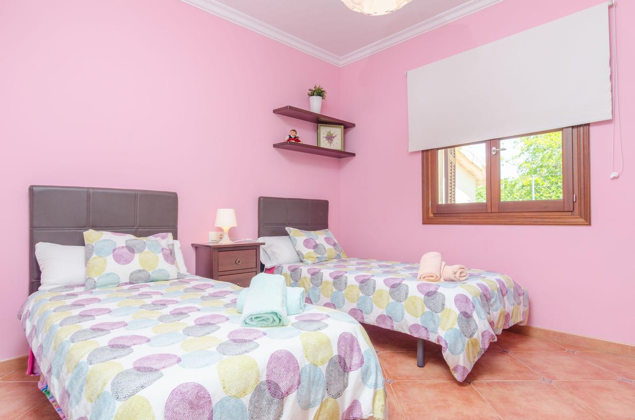 Ses Covetes Villa Petra  Bagian luar foto