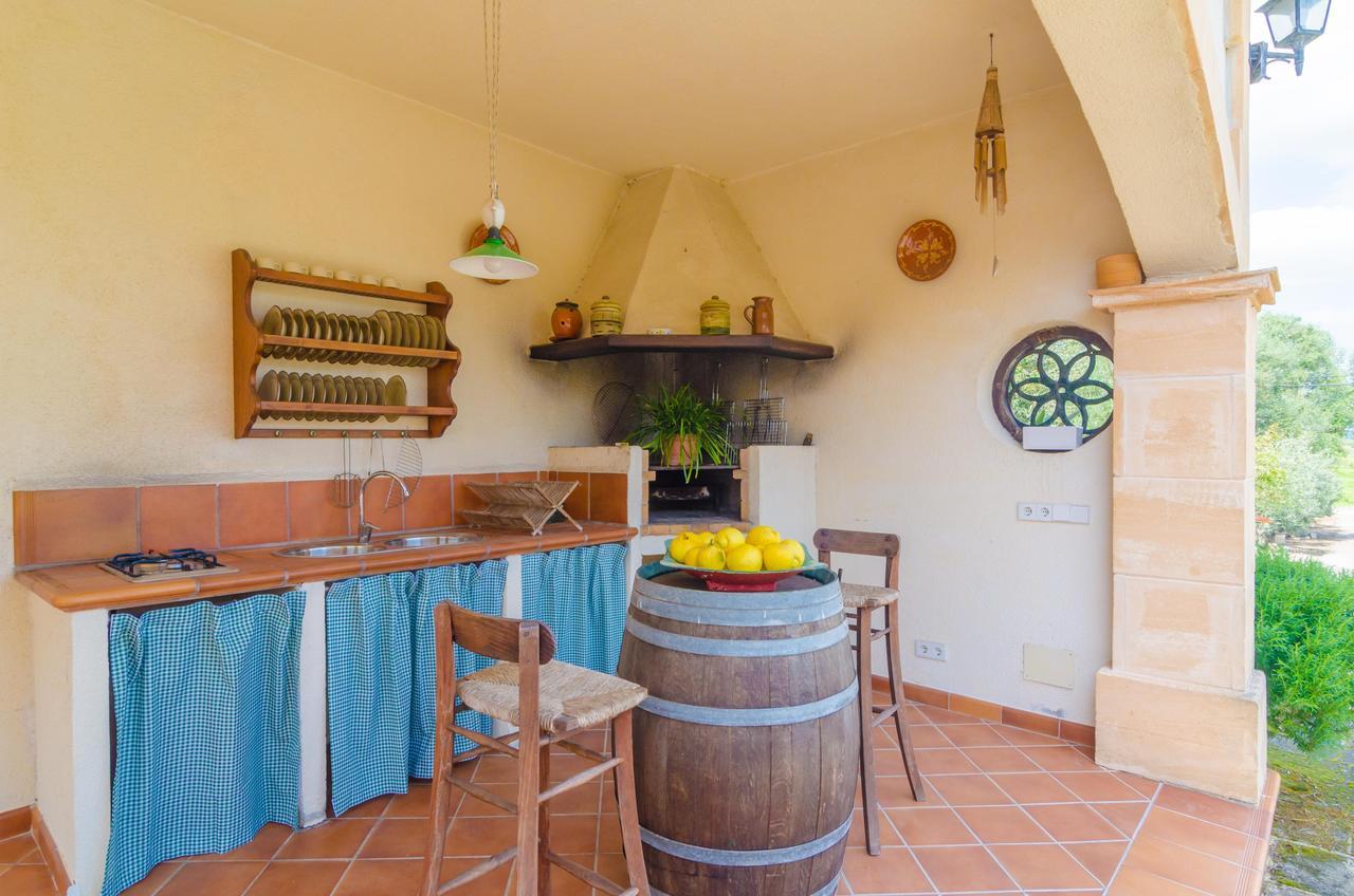 Ses Covetes Villa Petra  Bagian luar foto