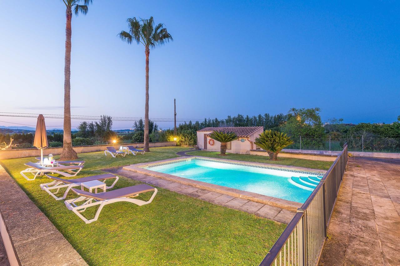 Ses Covetes Villa Petra  Bagian luar foto